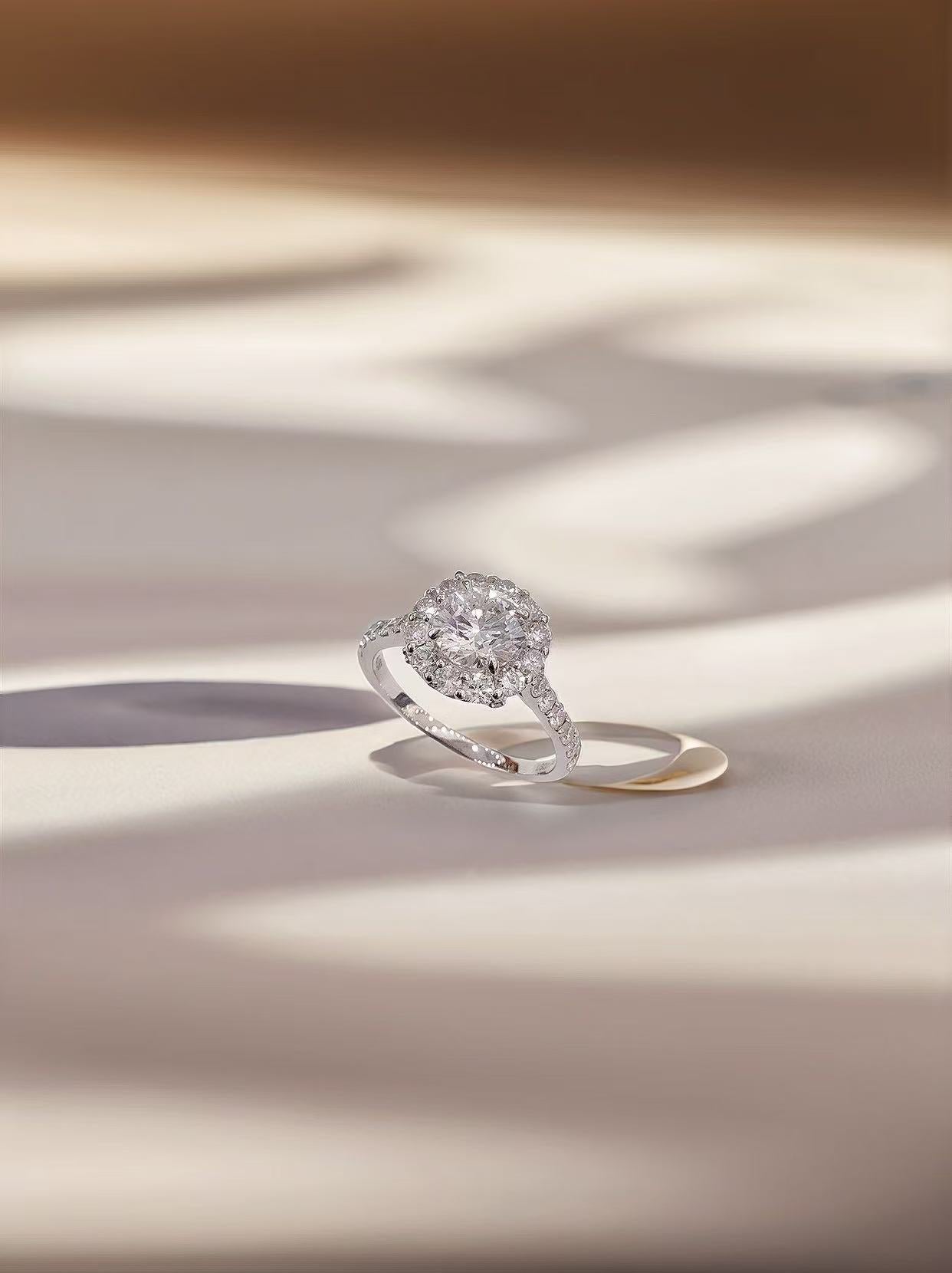18K White Gold IGI-Certified Lab-Grown Diamond Halo Straight Shank Ring