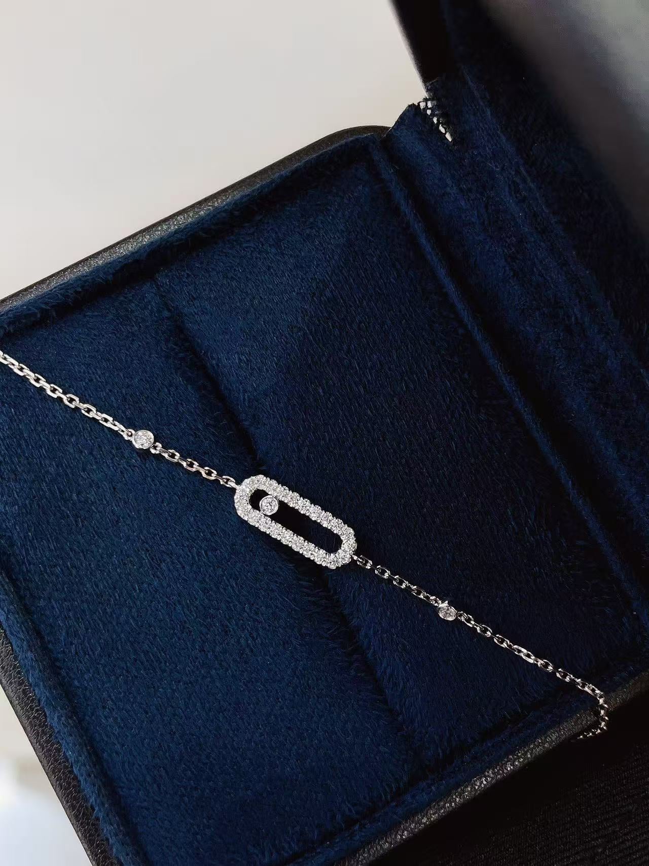 18K White Gold Lab-Grown Diamond Paperclip Bracelet