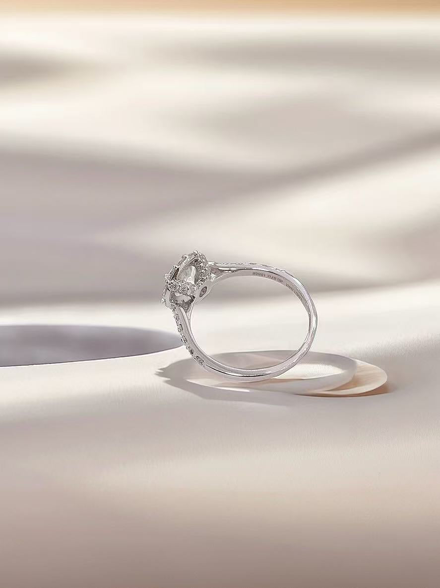 18K White Gold IGI-Certified Lab-Grown Diamond Halo Straight Shank Ring